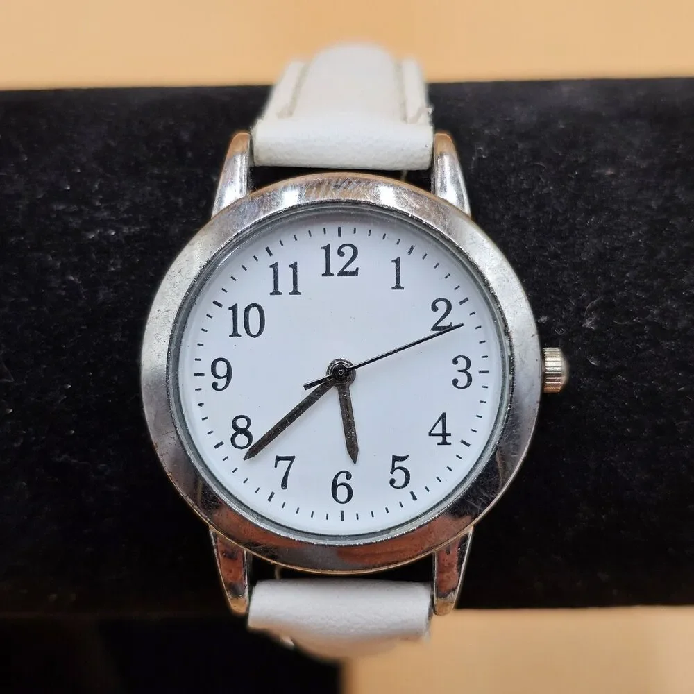 Vintage Silver Tone Ladies Quartz Watch White Dial & Band New Battery